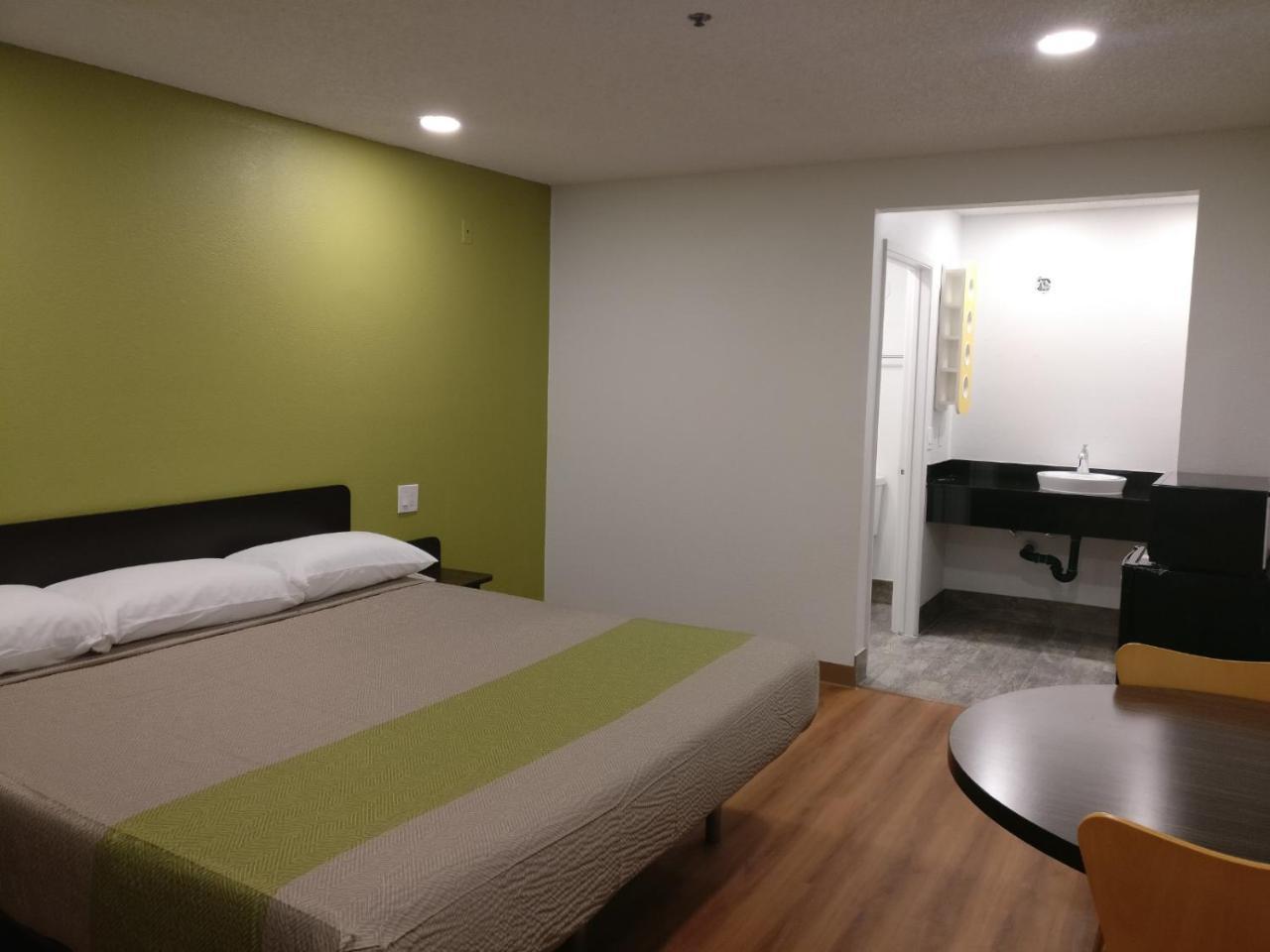 Motel 6-Fresno, Ca - Yosemite Hwy Luaran gambar